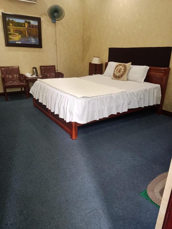 Phi Long 2 Hotel Thu Dau Mot Экстерьер фото