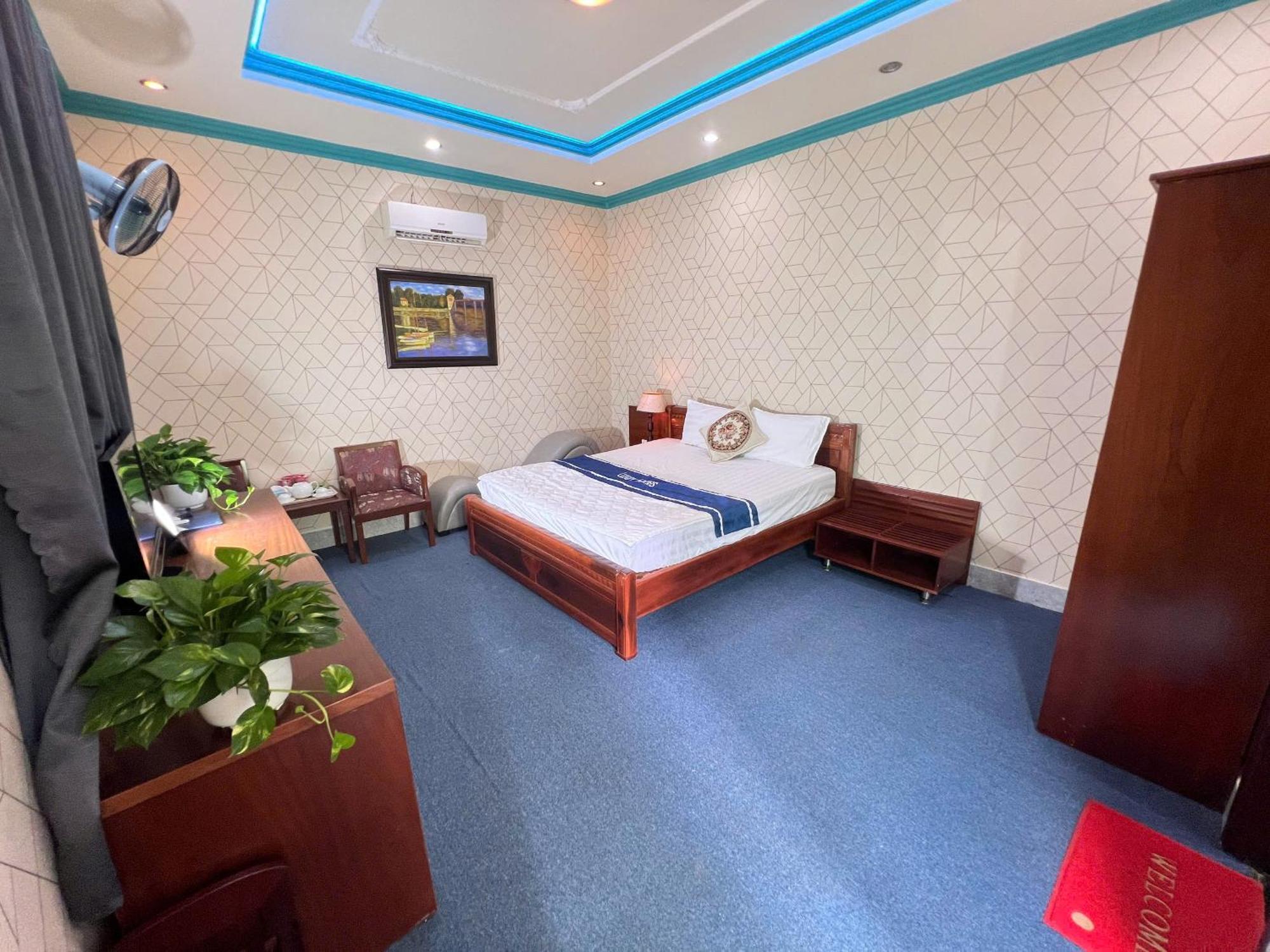 Phi Long 2 Hotel Thu Dau Mot Экстерьер фото